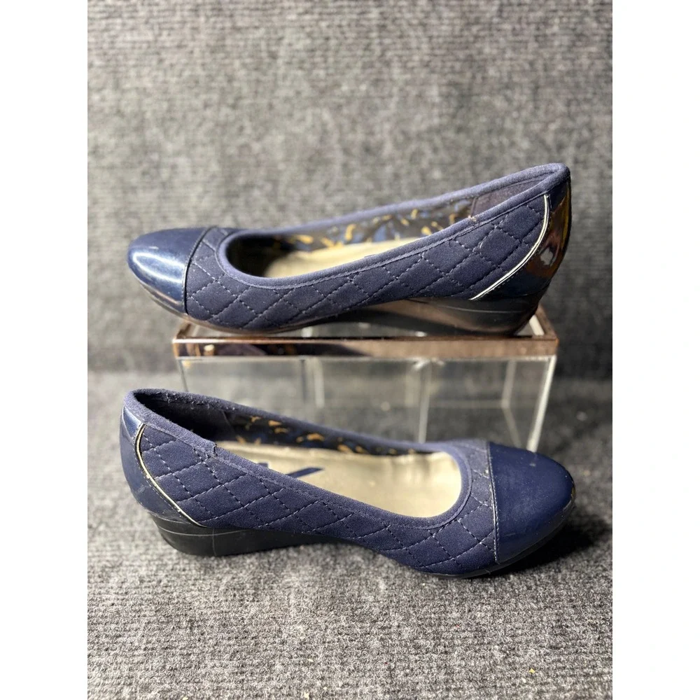 Anne Klein Sport Womens Navy Quilted Patent Cap Toe Wedge Pumps Blue Round Toe